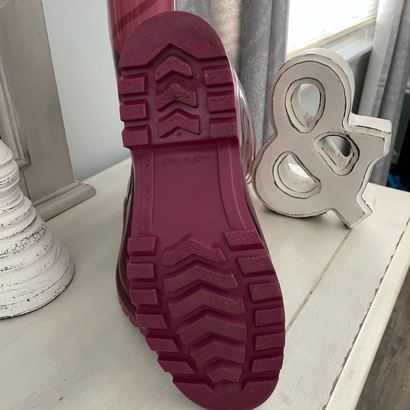 Burberry Rain Boots - Picture 3 of 7